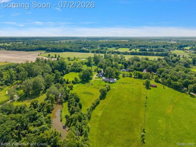 54230 Card Road, Macomb Township, MI 48042