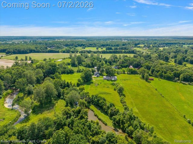 54230 Card Road, Macomb Township, MI 48042