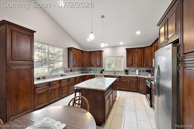 54230 Card Road, Macomb Township, MI 48042
