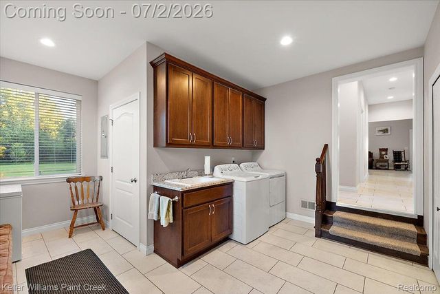 54230 Card Road, Macomb Township, MI 48042