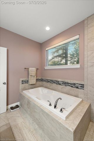 54230 Card Road, Macomb Township, MI 48042