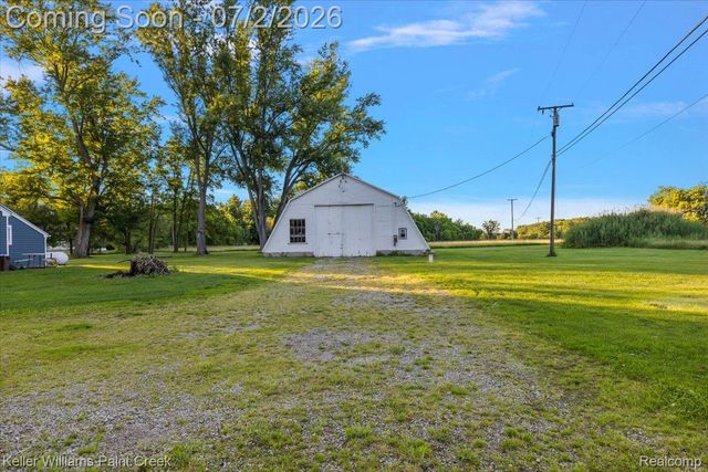 54230 Card Road, Macomb Township, MI 48042