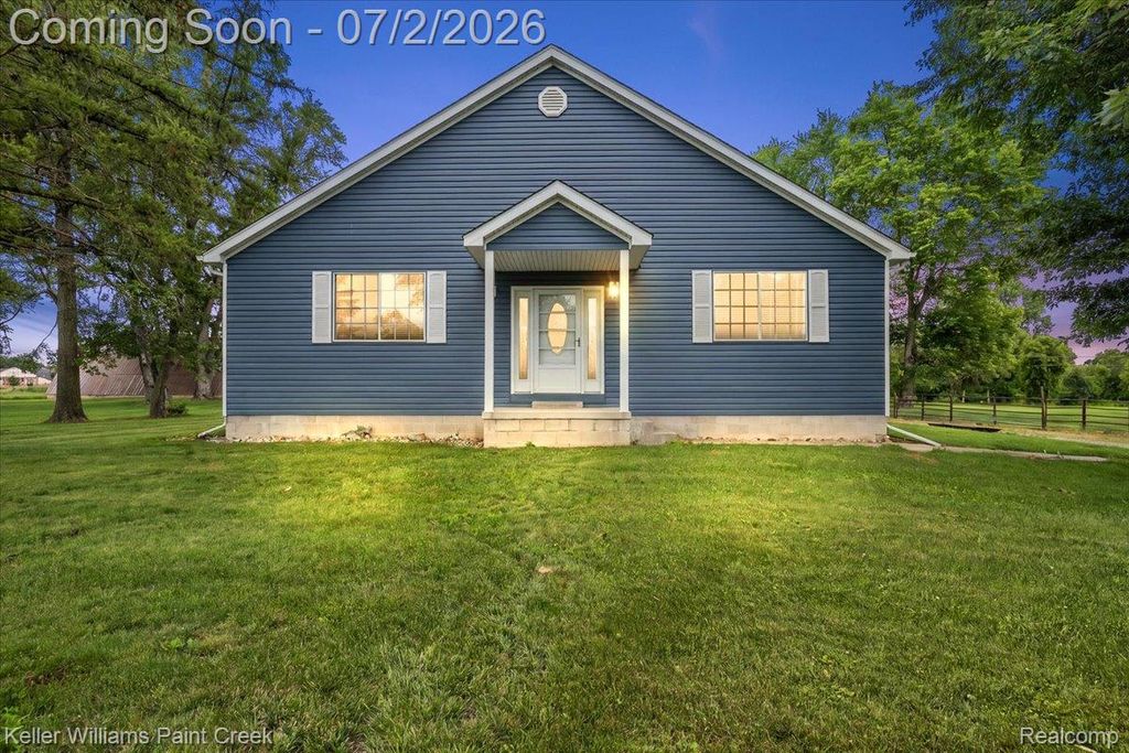 54230 Card Road, Macomb Township, MI 48042