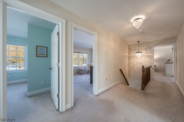 1 Radcliffe Dr, Roxbury Twp., NJ 07876