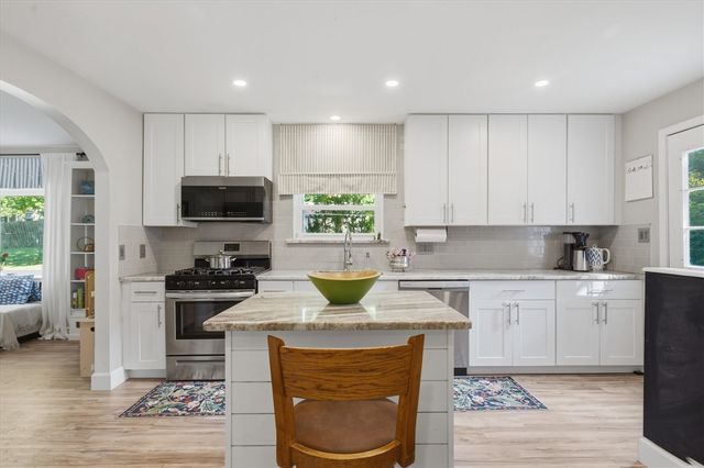 46120 Sunset Street, Northville, MI 48167