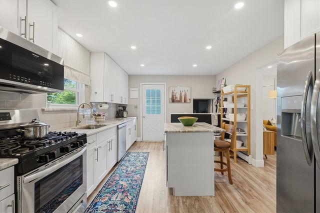 46120 Sunset Street, Northville, MI 48167