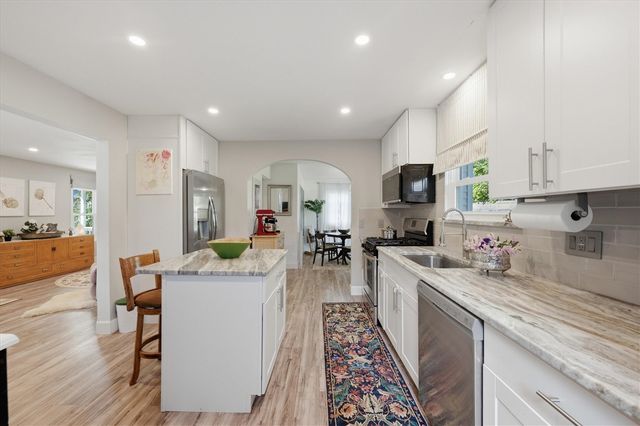 46120 Sunset Street, Northville, MI 48167