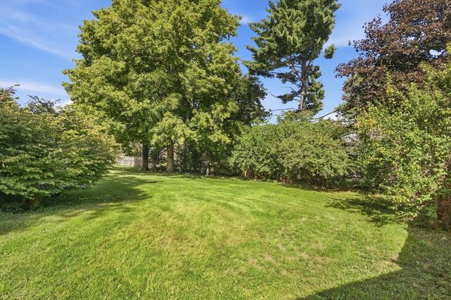 46120 Sunset Street, Northville, MI 48167
