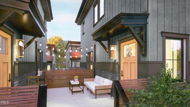 1017 N Buchanan Boulevard C, Durham, NC 27701