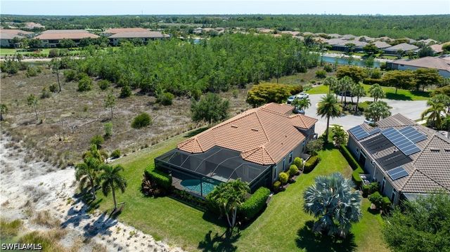 8816 Savona CT, Naples, FL 34119