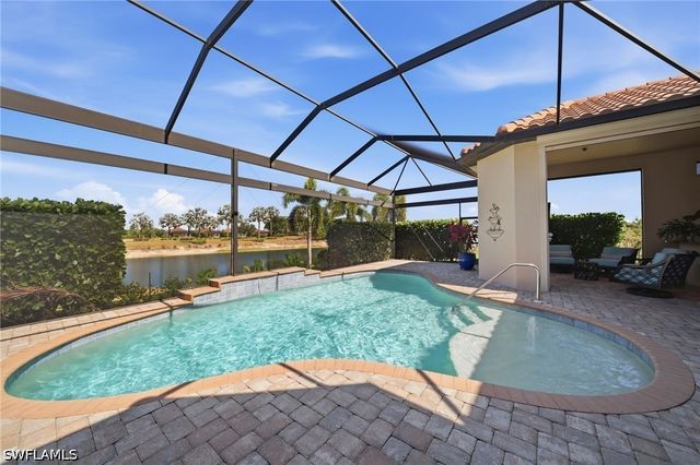 8816 Savona CT, Naples, FL 34119