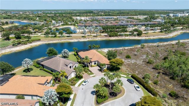 8816 Savona CT, Naples, FL 34119