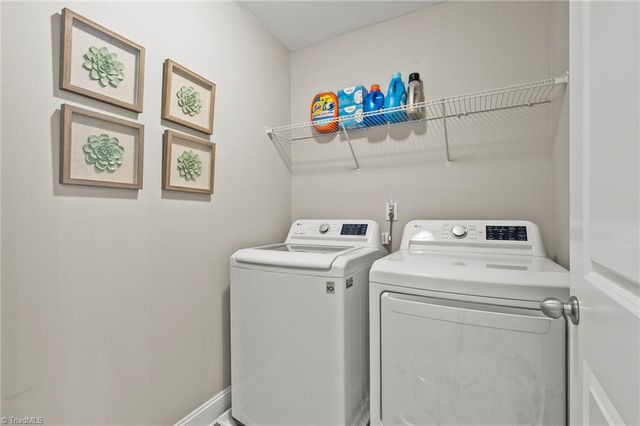 5150 Farm House Trail, Winston-salem, NC 27103