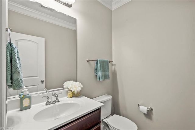 5150 Farm House Trail, Winston-salem, NC 27103