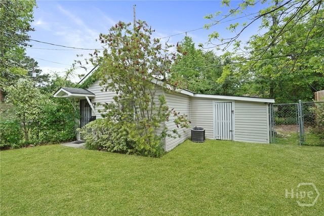 856 E 35th Street, Savannah, GA 31401