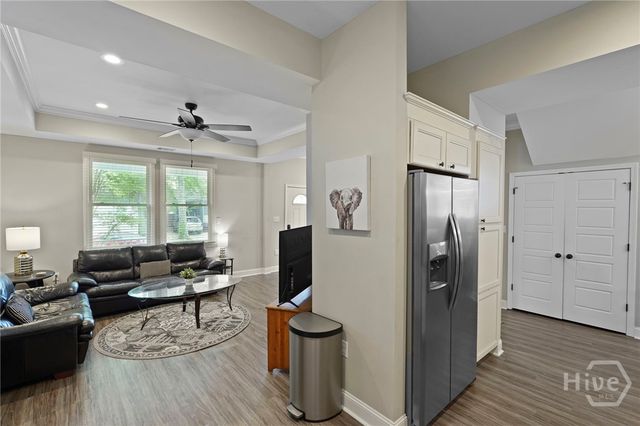 856 E 35th Street, Savannah, GA 31401