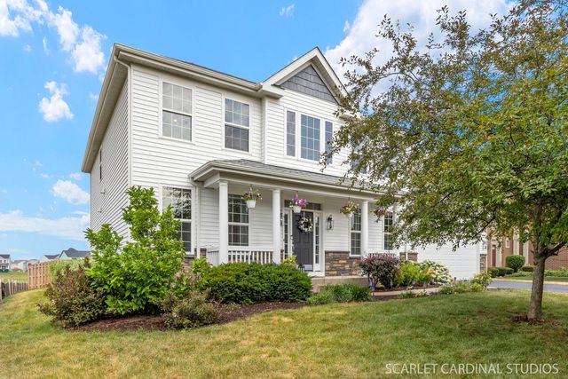 854 Preston Lane, Oswego, IL 60543