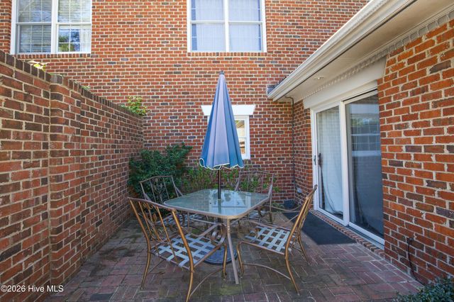 3 Drayton Court, Southern Pines, NC 28387