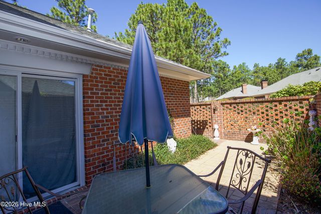 3 Drayton Court, Southern Pines, NC 28387