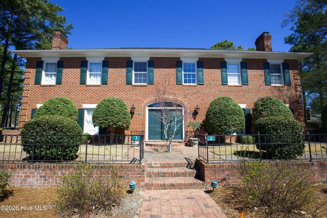 3 Drayton Court, Southern Pines, NC 28387