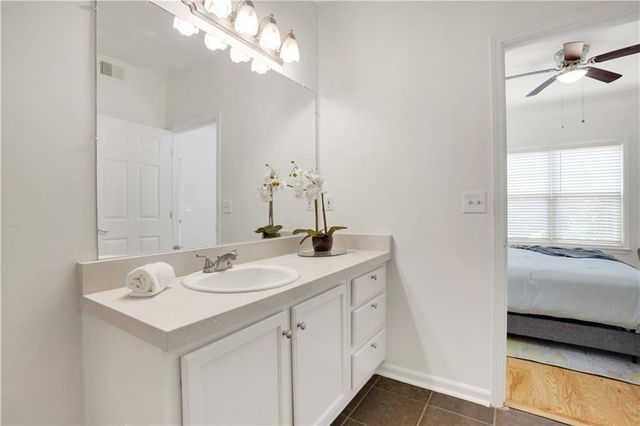2700 Pine Tree Road NE 1017, Atlanta, GA 30324