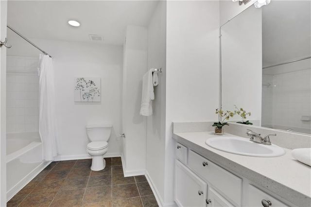 2700 Pine Tree Road NE 1017, Atlanta, GA 30324