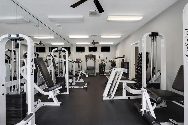 2700 Pine Tree Road NE 1017, Atlanta, GA 30324