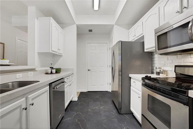 2700 Pine Tree Road NE 1017, Atlanta, GA 30324