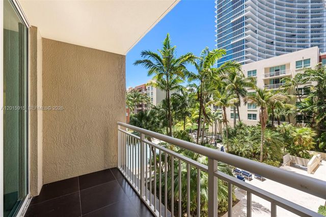 2000 N Bayshore Dr 307, Miami, FL 33137