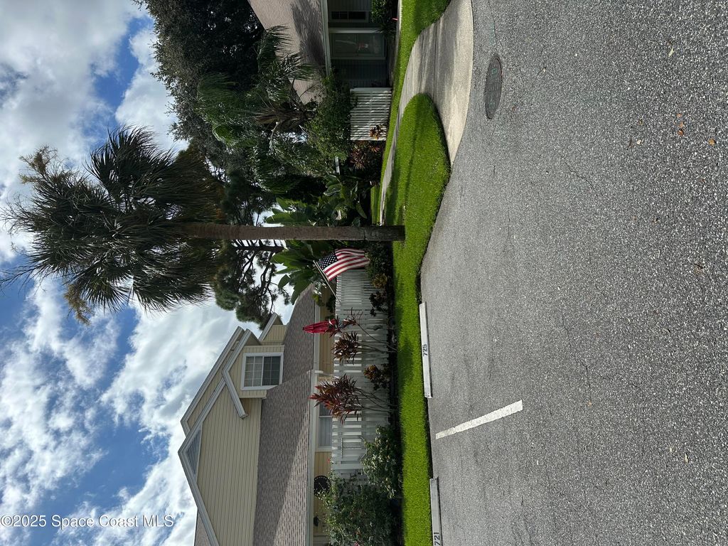 723 Players Court, Melbourne, FL 32940