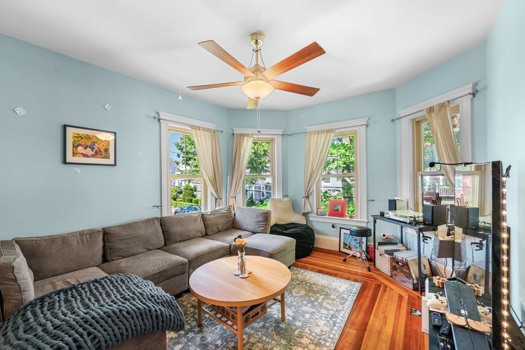 9 Waldo Street 2, Somerville, MA 02143