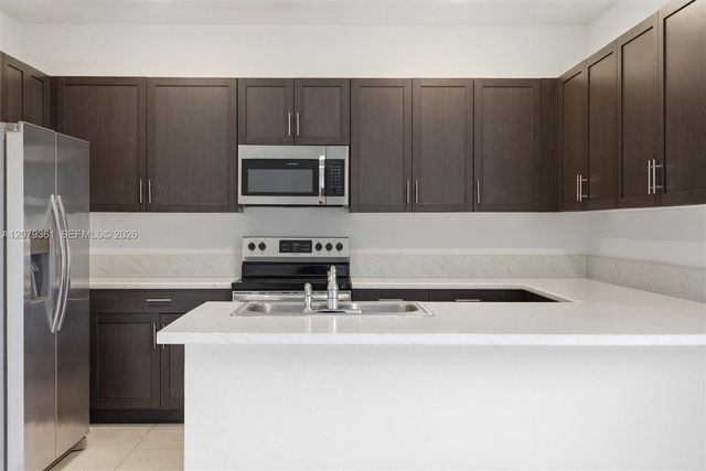 11833 SW 245th Terrace 11833, Homestead, FL 33032