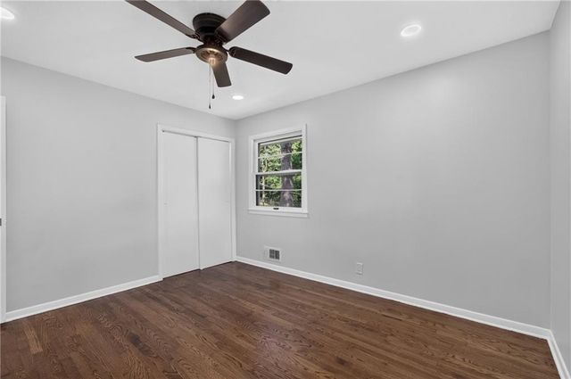 3737 N Walrond Avenue, Kansas City, MO 64117