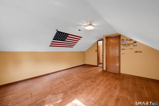 95 Lake Avenue, Trumbull, CT 06611