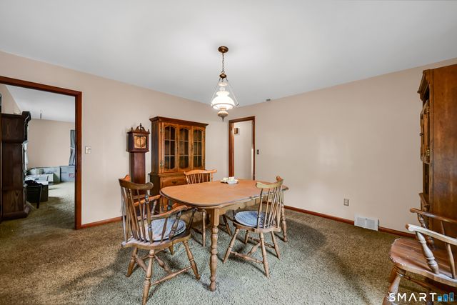 95 Lake Avenue, Trumbull, CT 06611
