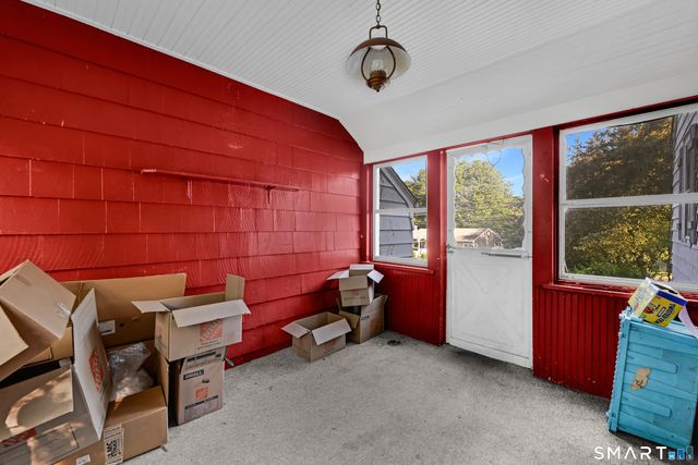 95 Lake Avenue, Trumbull, CT 06611