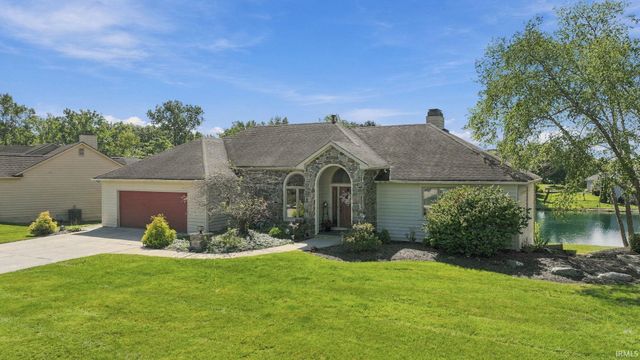 910 Calverton Court, Fort Wayne, IN 46825