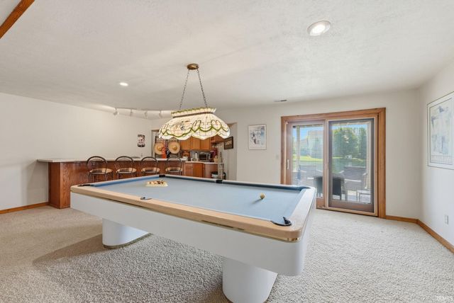910 Calverton Court, Fort Wayne, IN 46825