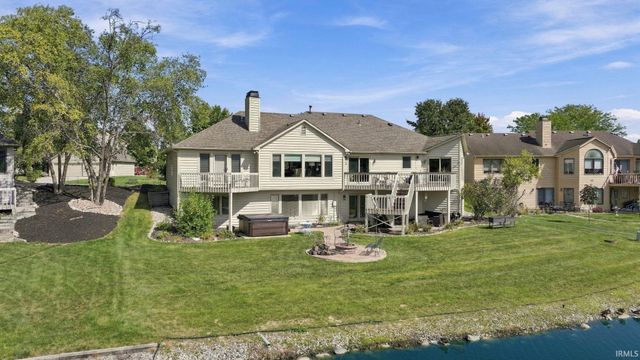 910 Calverton Court, Fort Wayne, IN 46825