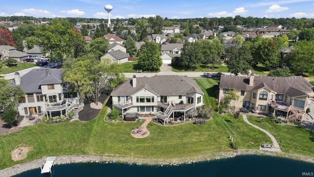 910 Calverton Court, Fort Wayne, IN 46825