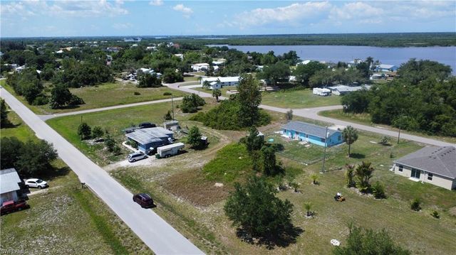 365 Rio Vista AVE, Punta Gorda, FL 33982