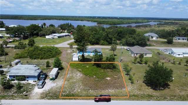 365 Rio Vista AVE, Punta Gorda, FL 33982