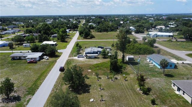 365 Rio Vista AVE, Punta Gorda, FL 33982