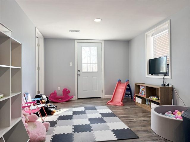 810 Town and Country Lane, Trenton, MO 64683