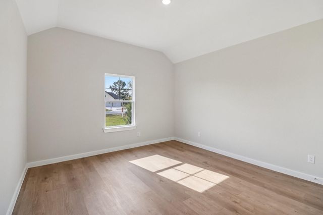 740 Barton Place Drive, Cleveland, TX 77327
