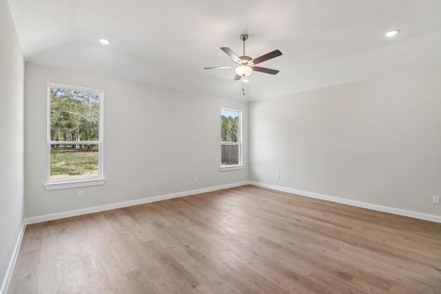740 Barton Place Drive, Cleveland, TX 77327