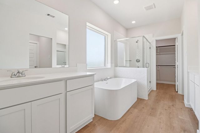 740 Barton Place Drive, Cleveland, TX 77327