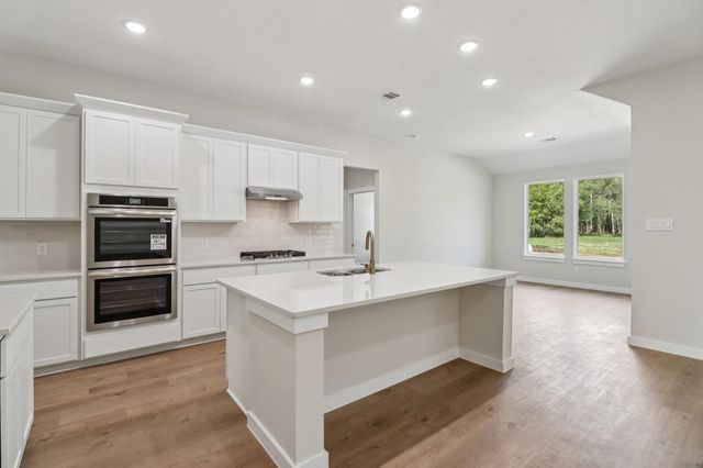 740 Barton Place Drive, Cleveland, TX 77327