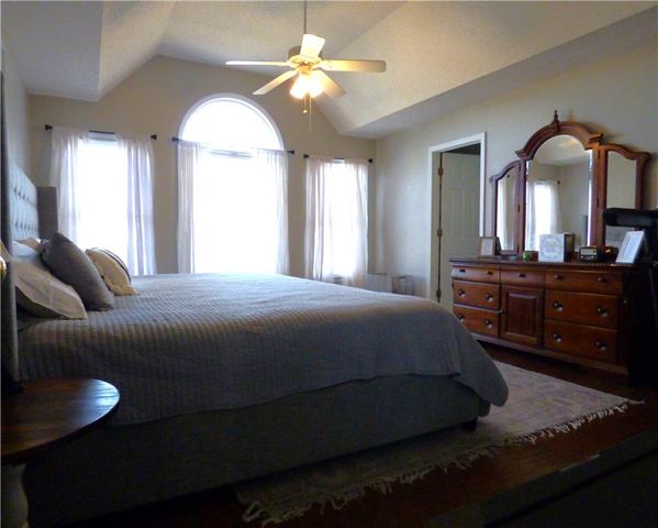 12 Green Apple Court, Taylorsville, GA 30178