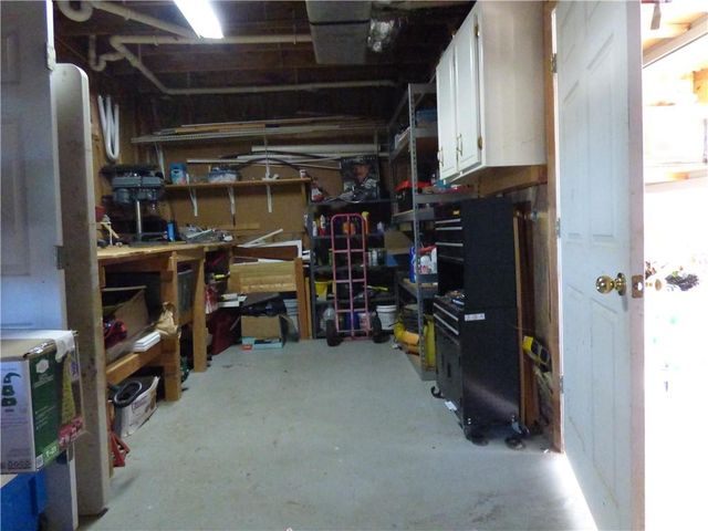 12 Green Apple Court, Taylorsville, GA 30178